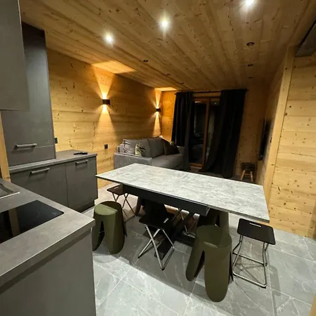 Familiale Les Vans Recoin 1650 Apartment *